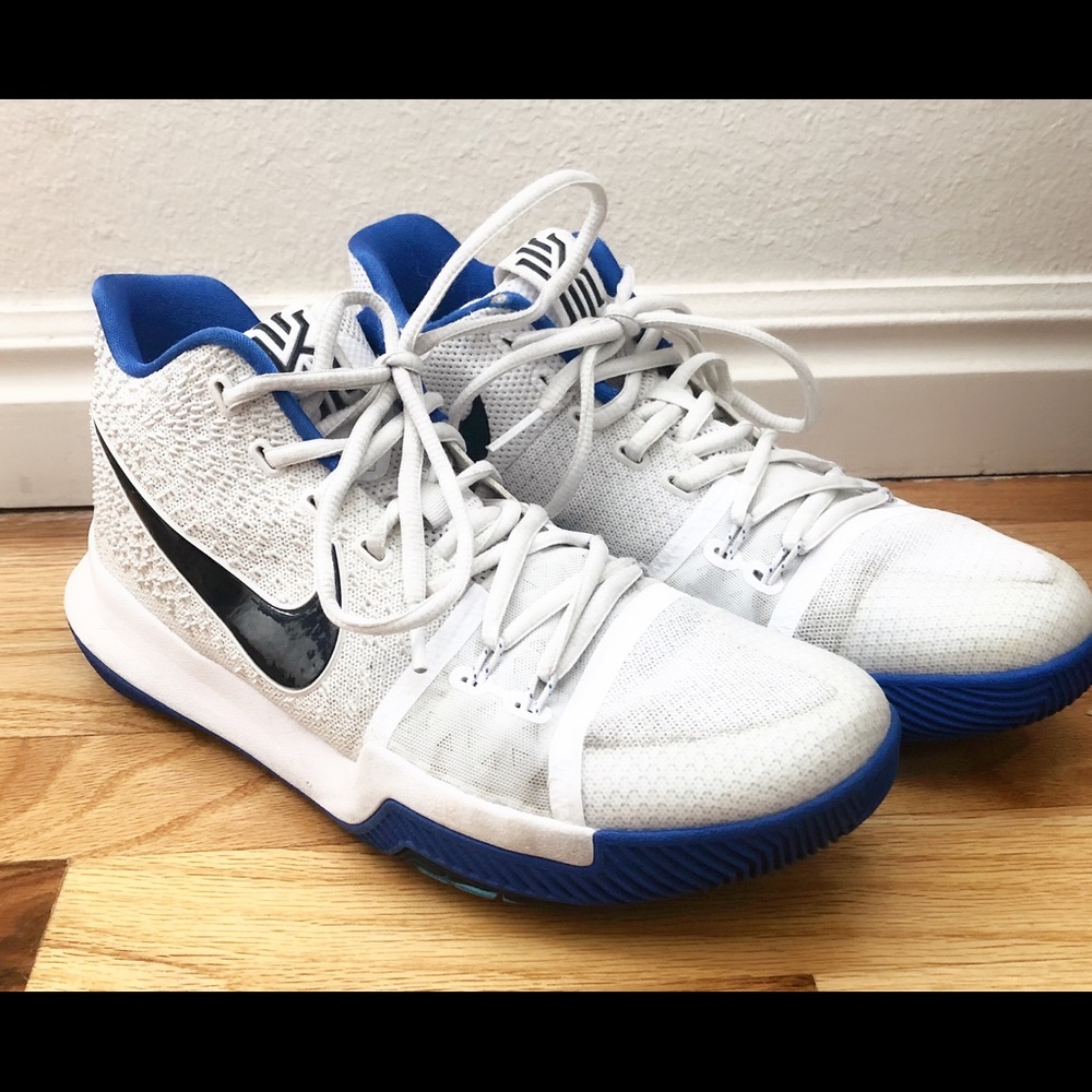 Nike Kyrie Irving 3 III Brotherhood Shoes